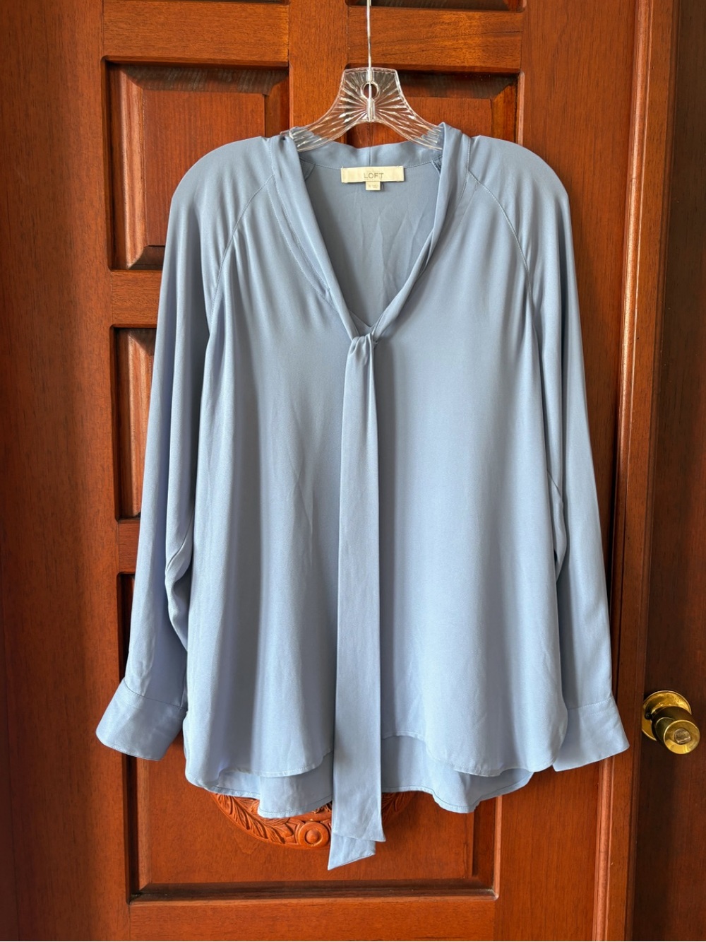LOFT Light Blue Tie-Neck Long Sleeve Blouse Size M